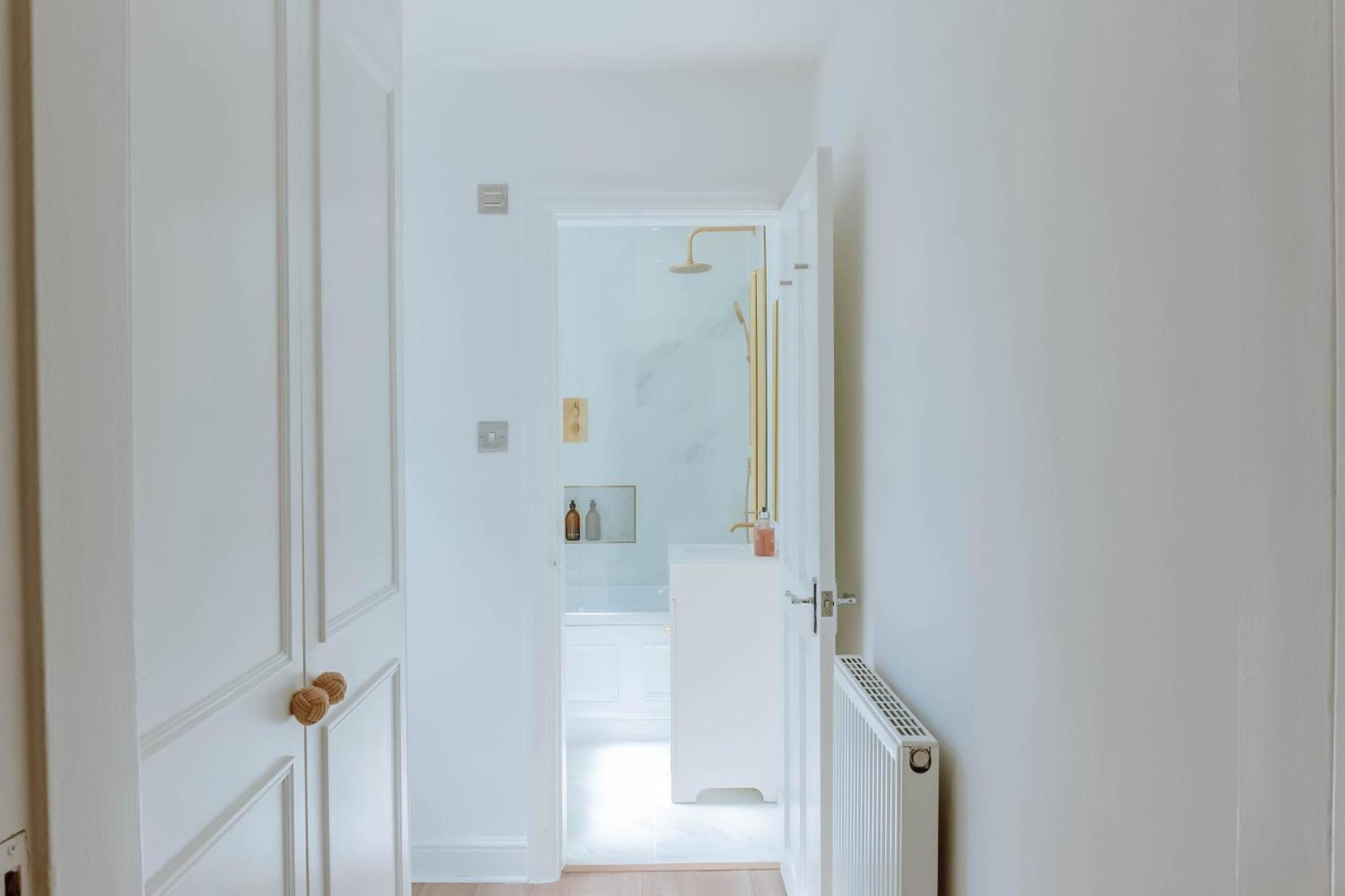 Dragon Parade Apartment - Central Harrogate Exterior photo